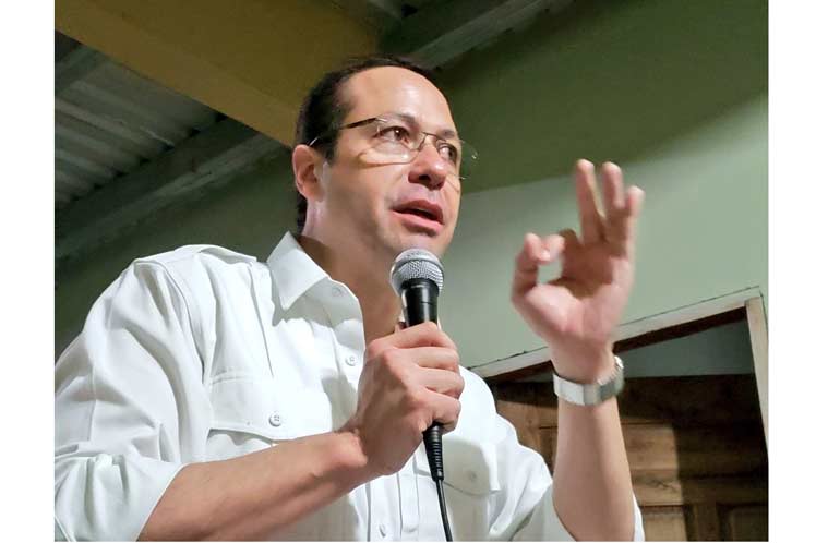 Carlos Eduardo Reina: perder primarias impide acceder a cargos, incluso por sustitución